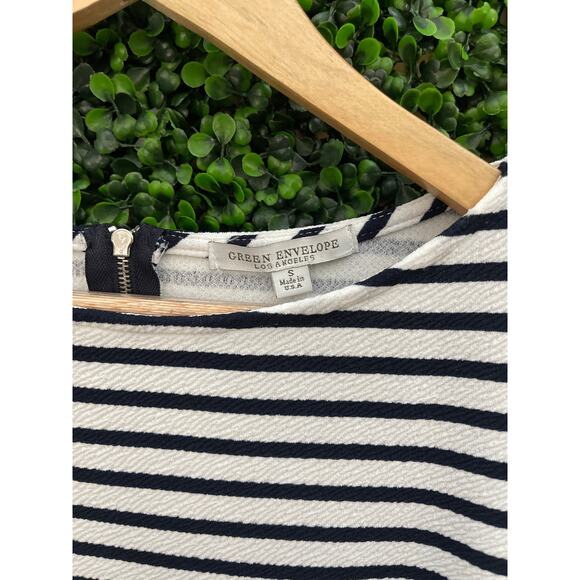 Green Envelope Los Angeles, Women’s Size S, Made in USA - Picture 3 of 6